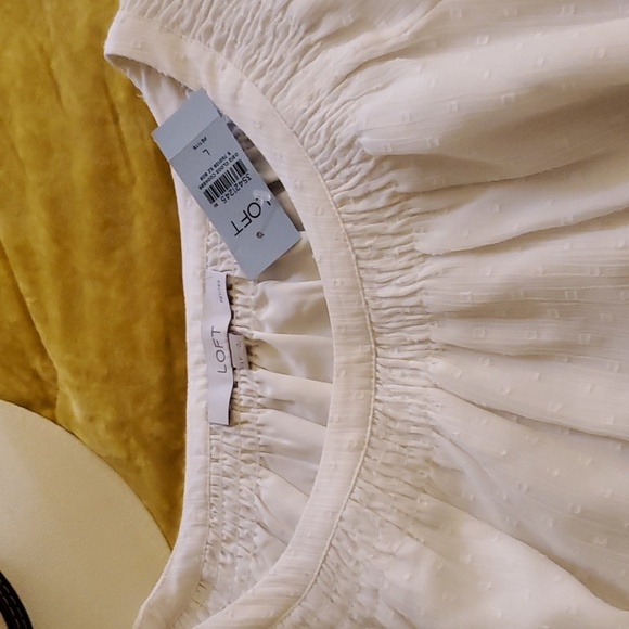 Loft LP Cream Blouse NWT - Picture 4 of 8